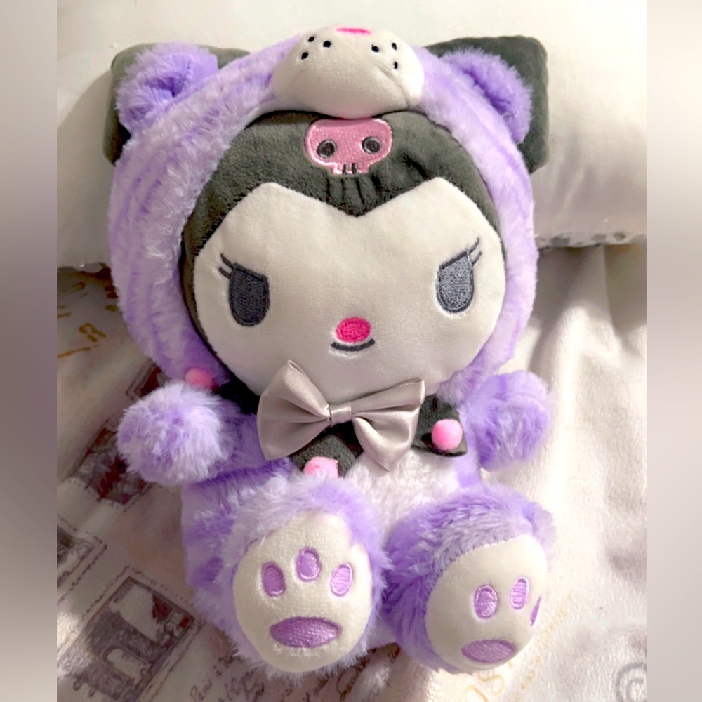 Sanrio KUROMI plushie!!